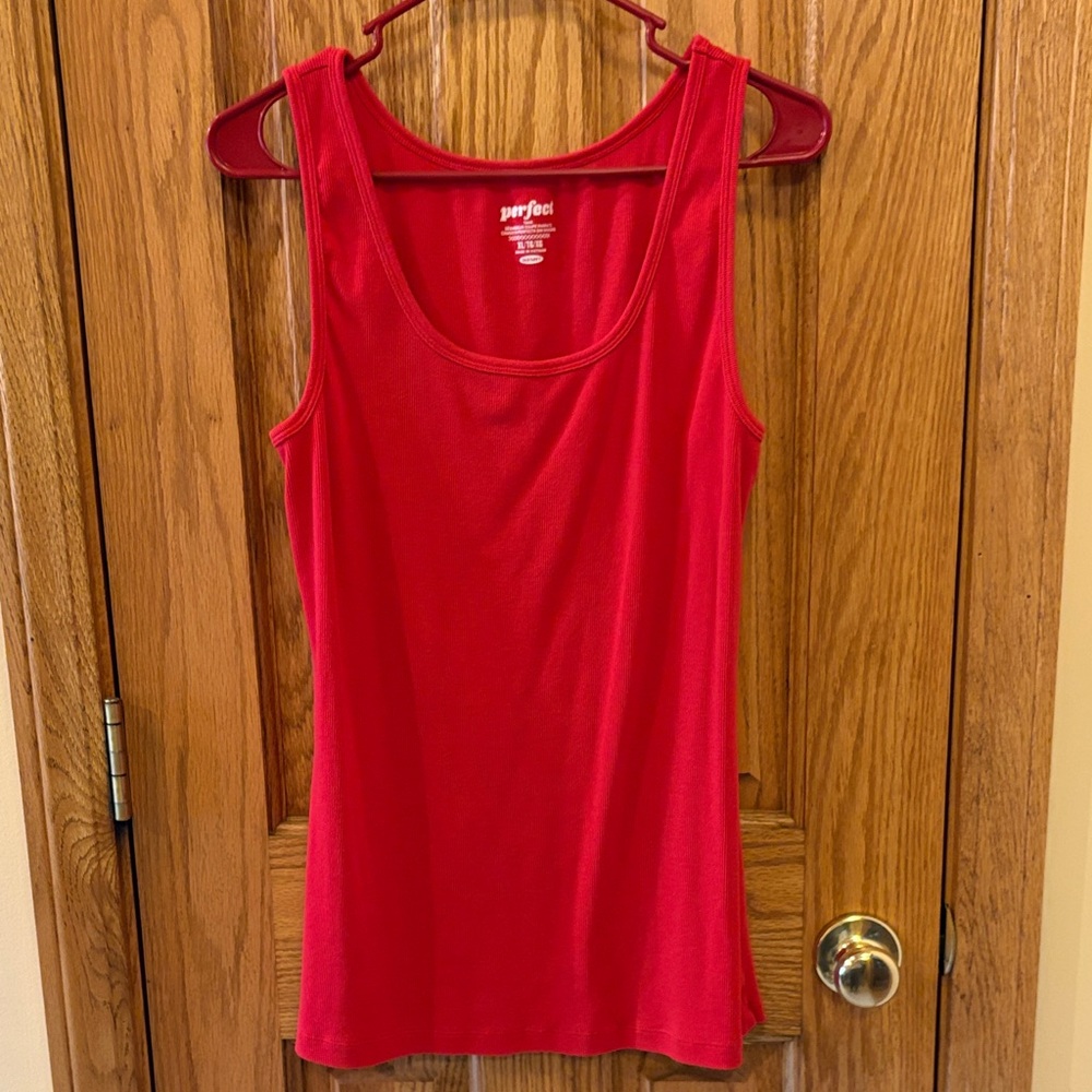 Old Navy Bright Red Scoop Neck Tank Top